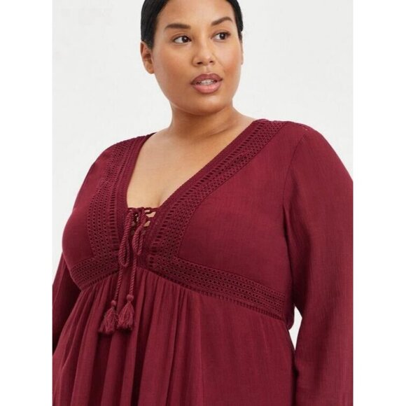 Women's Torrid Dress Chiffon Gauze Burgundy Wine Boho Crochet Size 2 Long Sleeve - Picture 3 of 13
